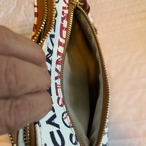 Dooney & Bourke St. Louis Cardinals purse - Picture 9 of 16